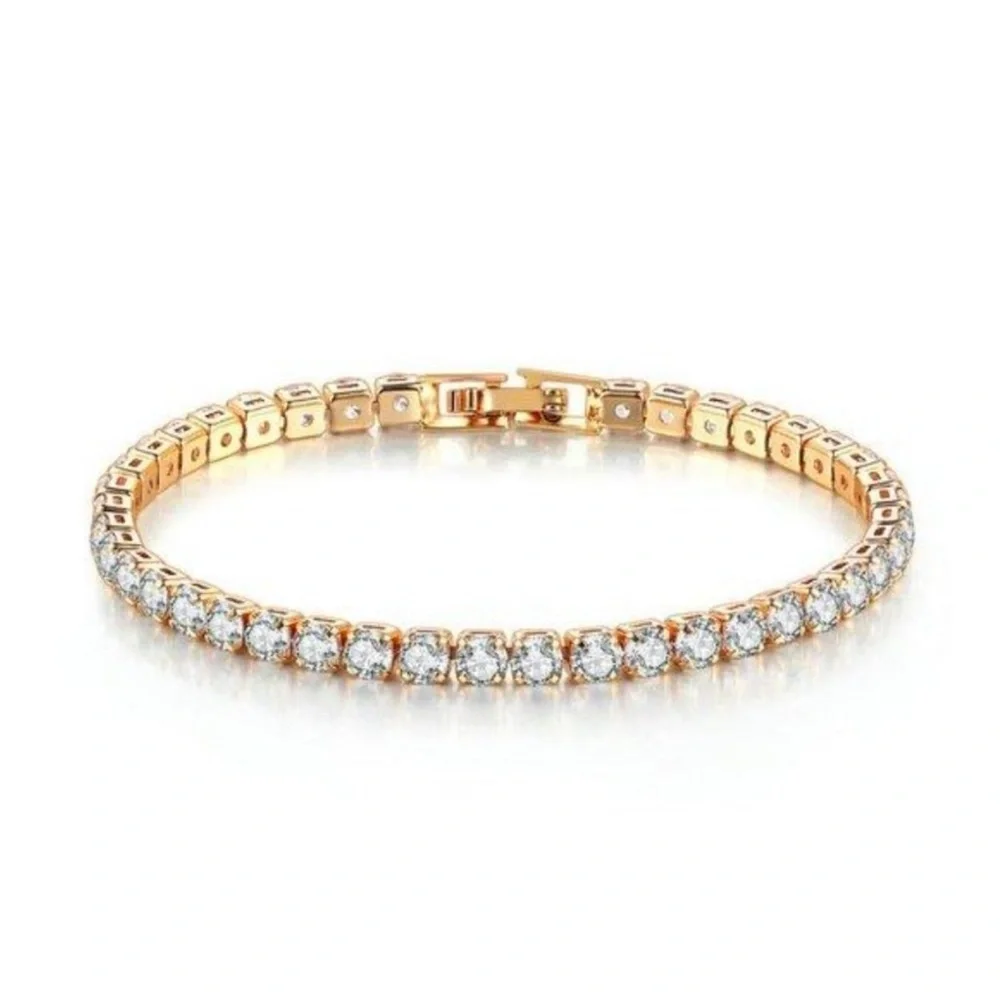 New 18K Gold Plated Round Diamond Bracelet - Picture 3 of 3